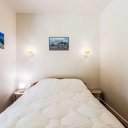 Holiday home Tribord By Interhome
