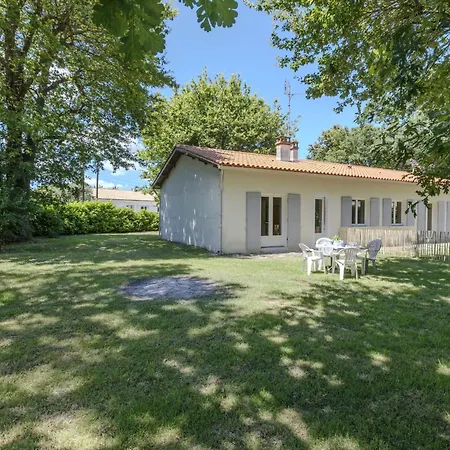 Holiday home Tribord By Interhome